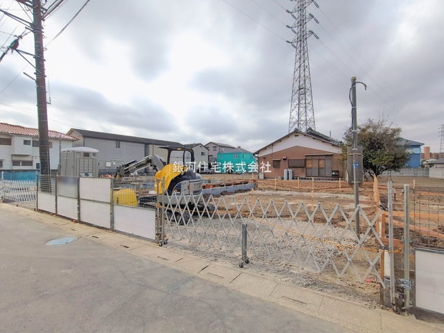 G00390204 埼玉県さいたま市南区松本２丁目 新築一戸建て 4380万円 土地面積106.24m² (約32.13坪) 建物面積98.26m² (約29.72坪) 間取り３ＳＬＤＫ 築年月2026年06月【外観8】