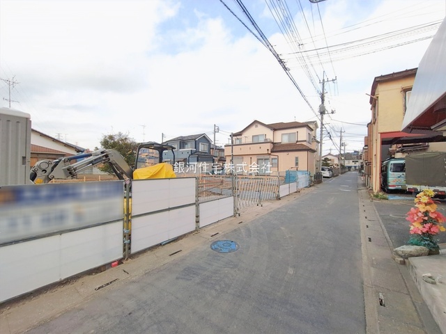 G00390204 埼玉県さいたま市南区松本２丁目 新築一戸建て 4380万円 土地面積106.24m² (約32.13坪) 建物面積98.26m² (約29.72坪) 間取り３ＳＬＤＫ 築年月2026年06月【外観11】