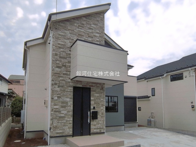 G00390248 東京都町田市木曽東３丁目 新築一戸建て 5998万円 土地面積138.32m² (約41.84坪) 建物面積107.83m² (約32.61坪) 間取り４ＬＤＫ 築年月2026年04月(築１年以内)【外観2】