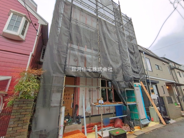 G00390403 千葉県市川市新田３丁目 新築一戸建て 5980万円 土地面積60.71m² (約18.36坪) 建物面積103.19m² (約31.21坪) 間取り４ＬＤＫ 築年月2026年04月