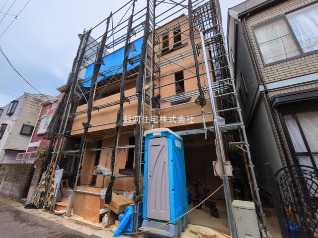 G00390403 千葉県市川市新田３丁目 新築一戸建て 5980万円 土地面積60.71m² (約18.36坪) 建物面積103.19m² (約31.21坪) 間取り４ＬＤＫ 築年月2026年04月【外観4】