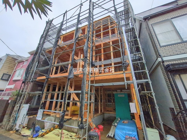 G00390403 千葉県市川市新田３丁目 新築一戸建て 5980万円 土地面積60.71m² (約18.36坪) 建物面積103.19m² (約31.21坪) 間取り４ＬＤＫ 築年月2026年04月【外観8】