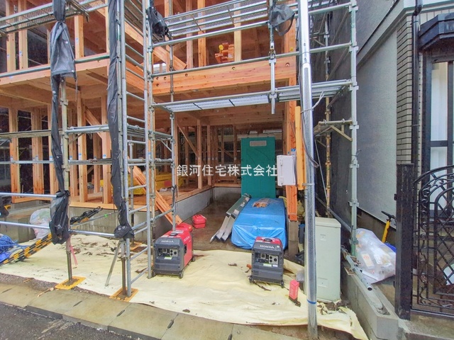 G00390403 千葉県市川市新田３丁目 新築一戸建て 5980万円 土地面積60.71m² (約18.36坪) 建物面積103.19m² (約31.21坪) 間取り４ＬＤＫ 築年月2026年04月【外観10】