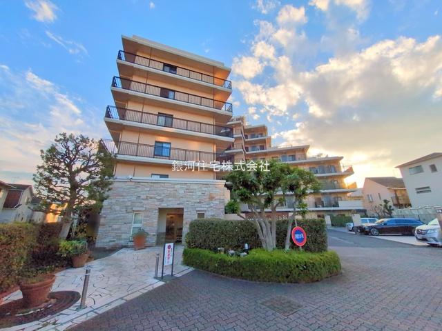 G00390559 埼玉県入間市東藤沢２丁目 中古マンション 2280万円 専有面積64.89m² (約19.62坪) 間取り３ＬＤＫ 所在階8階 築年月1998年08月(築27年)