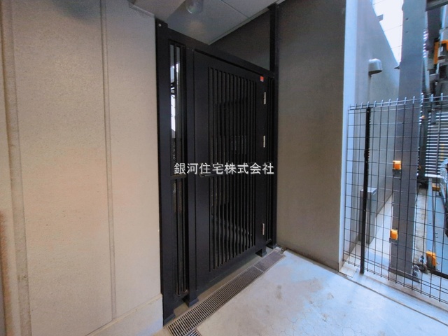 G00390668 神奈川県横浜市神奈川区神奈川２丁目 中古マンション 6880万円 専有面積56.77m² (約17.17坪) 間取り２ＬＤＫ 所在階2階 築年月2019年11月(築6年)【外観6】