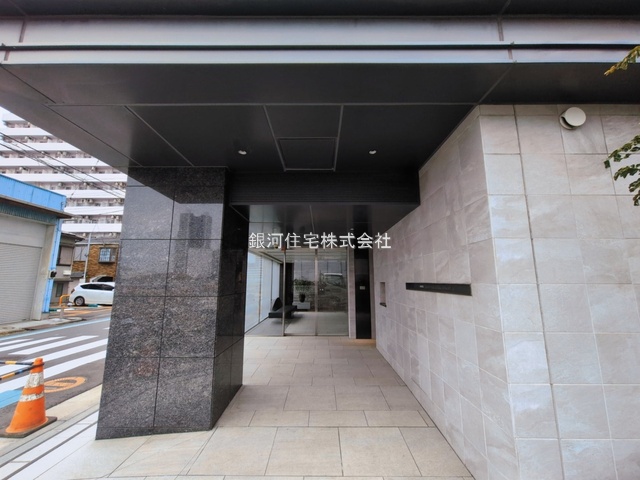 G00390668 神奈川県横浜市神奈川区神奈川２丁目 中古マンション 6880万円 専有面積56.77m² (約17.17坪) 間取り２ＬＤＫ 所在階2階 築年月2019年11月(築6年)【外観13】