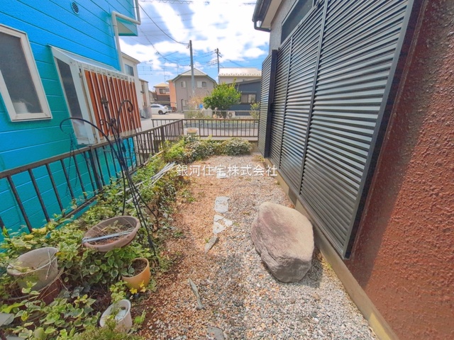 G00390669 埼玉県上尾市大字平塚 中古一戸建て 1480万円 土地面積105.17m² (約31.81坪) 建物面積84.46m² (約25.54坪) 間取り４ＬＤＫ 築年月1994年12月(築31年)【外観5】