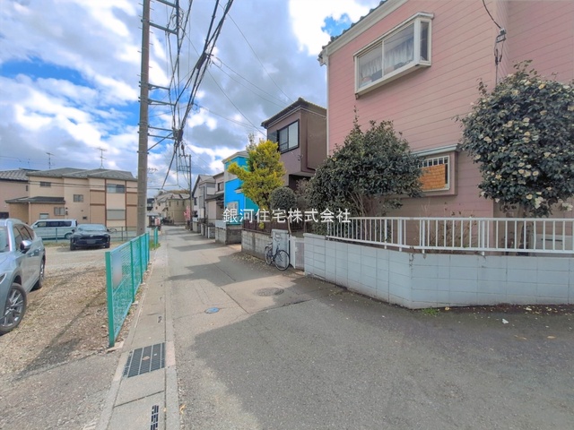 G00390669 埼玉県上尾市大字平塚 中古一戸建て 1480万円 土地面積105.17m² (約31.81坪) 建物面積84.46m² (約25.54坪) 間取り４ＬＤＫ 築年月1994年12月(築31年)【外観10】