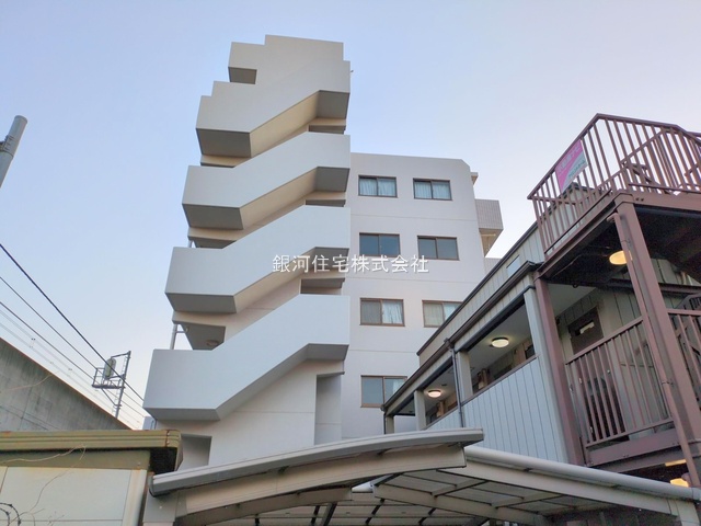 G00390670 東京都足立区西綾瀬１丁目 中古マンション 2399万円 専有面積40.03m² (約12.10坪) 間取り１ＬＤＫ 所在階2階 築年月1990年09月(築35年)【外観4】