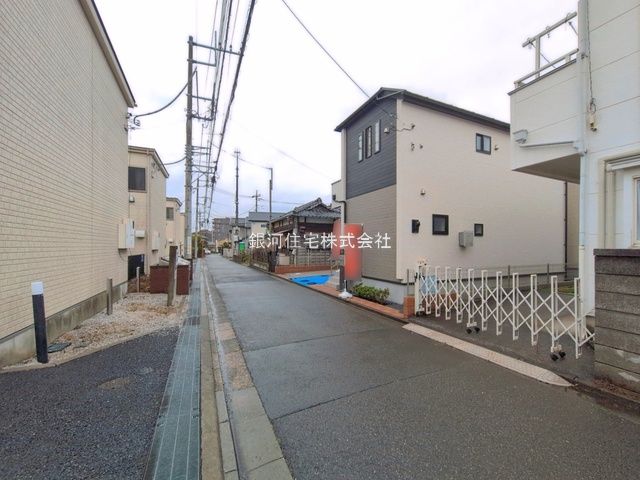 G00390671 東京都昭島市緑町３丁目 新築一戸建て 3980万円 土地面積87.73m² (約26.53坪) 建物面積69.56m² (約21.04坪) 間取り３ＬＤＫ 築年月2026年03月(築１年以内)【外観6】