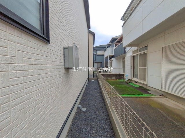 G00390671 東京都昭島市緑町３丁目 新築一戸建て 3980万円 土地面積87.73m² (約26.53坪) 建物面積69.56m² (約21.04坪) 間取り３ＬＤＫ 築年月2026年03月(築１年以内)【外観9】