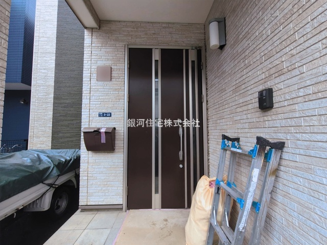 G00390680 神奈川県大和市中央林間西３丁目 中古一戸建て 4380万円 土地面積110.66m² (約33.47坪) 建物面積89.81m² (約27.16坪) 間取り３ＬＤＫ 築年月2008年06月(築17年)【外観7】