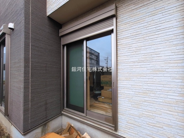 G00390680 神奈川県大和市中央林間西３丁目 中古一戸建て 4380万円 土地面積110.66m² (約33.47坪) 建物面積89.81m² (約27.16坪) 間取り３ＬＤＫ 築年月2008年06月(築17年)【外観14】