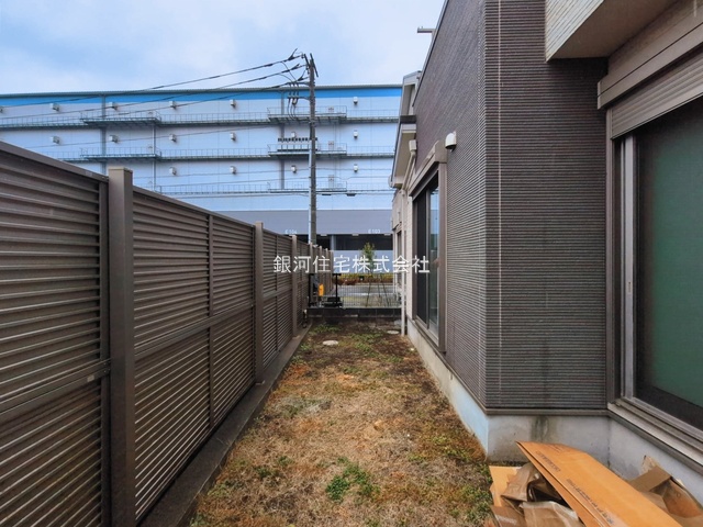 G00390680 神奈川県大和市中央林間西３丁目 中古一戸建て 4380万円 土地面積110.66m² (約33.47坪) 建物面積89.81m² (約27.16坪) 間取り３ＬＤＫ 築年月2008年06月(築17年)【外観15】