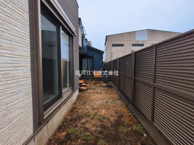 G00390680 神奈川県大和市中央林間西３丁目 中古一戸建て 4380万円 土地面積110.66m² (約33.47坪) 建物面積89.81m² (約27.16坪) 間取り３ＬＤＫ 築年月2008年06月(築17年)【外観16】