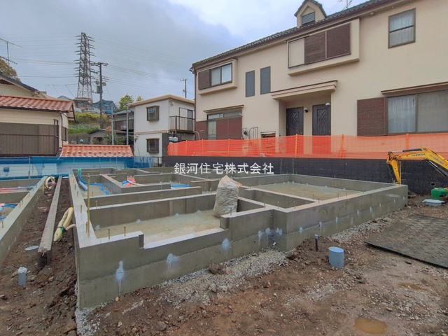 G00390713 神奈川県横浜市鶴見区北寺尾３丁目 新築一戸建て 6380万円 土地面積137.83m² (約41.69坪) 建物面積100.59m² (約30.42坪) 間取り４ＬＤＫ 築年月2026年07月【外観4】