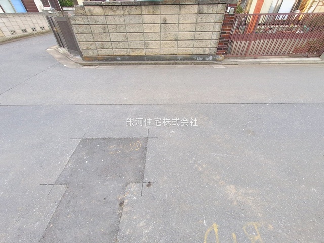 G00390831 東京都練馬区田柄４丁目 新築一戸建て 7590万円 土地面積85.78m² (約25.94坪) 建物面積95.68m² (約28.94坪) 間取り２ＳＬＤＫ 築年月2026年04月(築１年以内)【外観13】