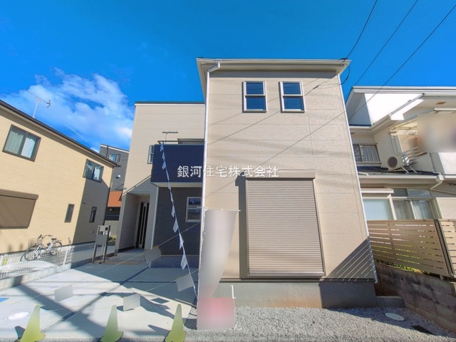 G00391216 埼玉県鴻巣市人形４丁目 新築一戸建て 2990万円 土地面積102.02m² (約30.86坪) 建物面積106.51m² (約32.21坪) 間取り４ＬＤＫ 築年月2026年07月(築１年以内)【外観12】