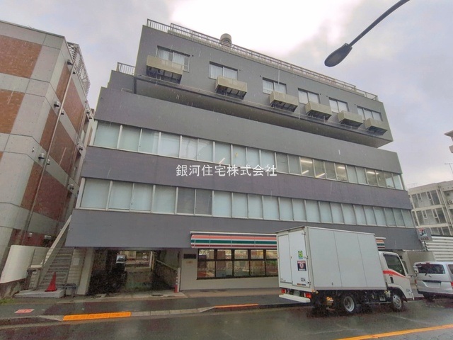 市谷砂土原町３丁目