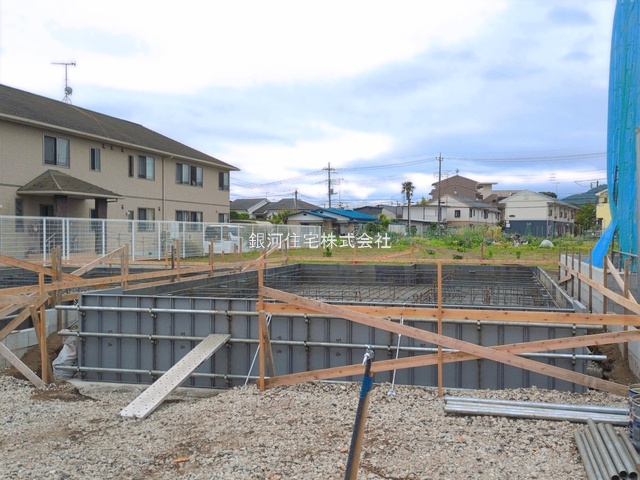堀山下