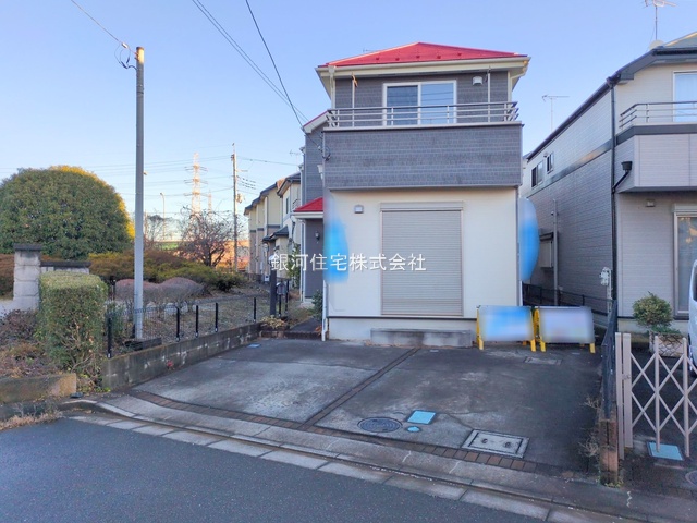 G00392105 埼玉県狭山市柏原 中古一戸建て 2379万円 土地面積141.42m² (約42.77坪) 建物面積105.16m² (約31.81坪) 間取り４ＬＤＫ 築年月2007年04月(築19年)【外観2】