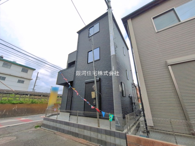 G00392172 埼玉県ふじみ野市駒西１丁目 新築一戸建て 4190万円 土地面積78.02m² (約23.60坪) 建物面積103.08m² (約31.18坪) 間取り４ＬＤＫ 築年月2026年03月(築１年以内)【外観9】