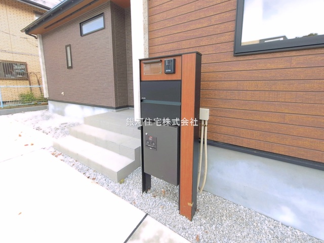 G00392174 埼玉県狭山市柏原 新築一戸建て 3890万円 土地面積230.08m² (約69.59坪) 建物面積98.54m² (約29.80坪) 間取り３ＬＤＫ 築年月2026年03月(築１年以内)【外観5】