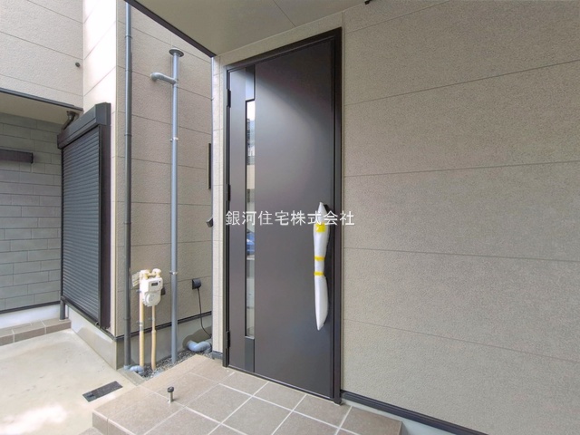 G00392204 埼玉県さいたま市緑区大字中尾 新築一戸建て 3480万円 土地面積62.12m² (約18.79坪) 建物面積104.52m² (約31.61坪) 築年月2026年04月(築１年以内)【外観12】