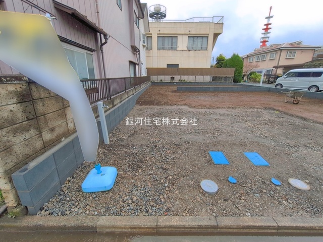 G00392214 埼玉県川越市新宿町３丁目 新築一戸建て 5290万円 土地面積100.59m² (約30.42坪) 建物面積84.46m² (約25.54坪) 間取り３ＬＤＫ 築年月2026年07月【外観9】