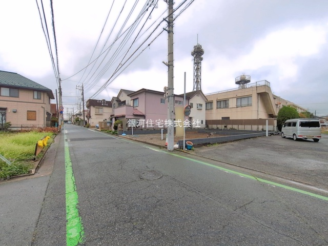 G00392214 埼玉県川越市新宿町３丁目 新築一戸建て 5290万円 土地面積100.59m² (約30.42坪) 建物面積84.46m² (約25.54坪) 間取り３ＬＤＫ 築年月2026年07月【外観11】