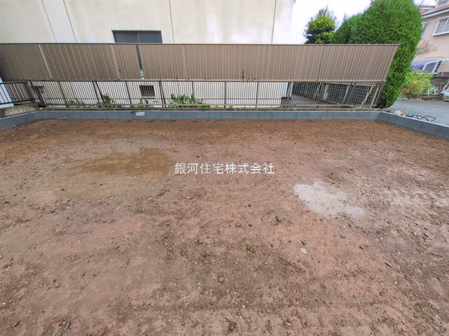 G00392214 埼玉県川越市新宿町３丁目 新築一戸建て 5290万円 土地面積100.59m² (約30.42坪) 建物面積84.46m² (約25.54坪) 間取り３ＬＤＫ 築年月2026年07月【外観12】