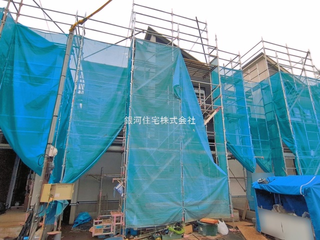 G00392463 埼玉県上尾市本町５丁目 新築一戸建て 4498万円 土地面積117.89m² (約35.66坪) 建物面積104.13m² (約31.49坪) 間取り３ＬＤＫ 築年月2026年05月【外観4】