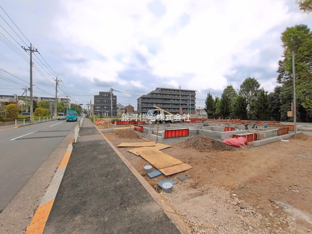 G00392747 東京都小平市回田町 新築一戸建て 5580万円 土地面積105.10m² (約31.79坪) 建物面積100.19m² (約30.30坪) 間取り４ＬＤＫ 築年月2026年10月【外観9】