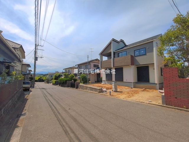 G00392789 神奈川県横浜市泉区上飯田町 新築一戸建て 5590万円 土地面積165.17m² (約49.96坪) 建物面積102.43m² (約30.98坪) 間取り４ＬＤＫ 築年月2026年05月(築１年以内)【外観6】