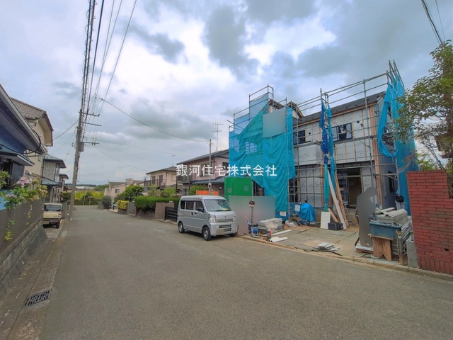 G00392789 神奈川県横浜市泉区上飯田町 新築一戸建て 5590万円 土地面積165.17m² (約49.96坪) 建物面積102.43m² (約30.98坪) 間取り４ＬＤＫ 築年月2026年05月(築１年以内)【外観12】