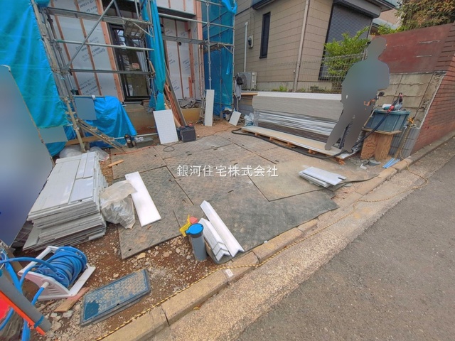 G00392789 神奈川県横浜市泉区上飯田町 新築一戸建て 5590万円 土地面積165.17m² (約49.96坪) 建物面積102.43m² (約30.98坪) 間取り４ＬＤＫ 築年月2026年05月(築１年以内)【外観17】