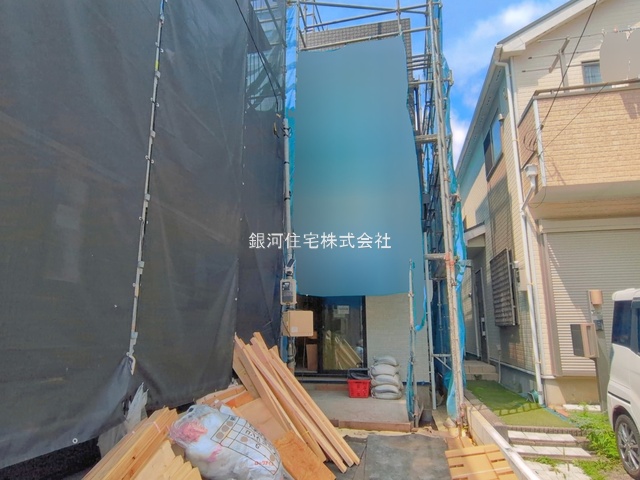G00393252 神奈川県相模原市南区相南１丁目 新築一戸建て 5098万円 土地面積100.23m² (約30.31坪) 建物面積99.36m² (約30.05坪) 間取り４ＬＤＫ 築年月2026年09月(築１年以内)【外観4】