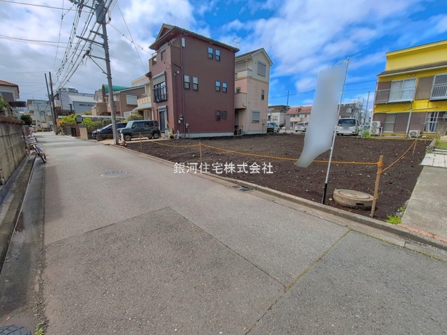 G00393252 神奈川県相模原市南区相南１丁目 新築一戸建て 5098万円 土地面積100.23m² (約30.31坪) 建物面積99.36m² (約30.05坪) 間取り４ＬＤＫ 築年月2026年09月(築１年以内)【外観18】