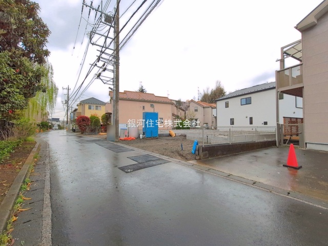 G00393346 神奈川県川崎市宮前区西野川３丁目 新築一戸建て 5880万円 土地面積152.37m² (約46.09坪) 建物面積105.16m² (約31.81坪) 間取り４ＬＤＫ 築年月2026年06月【外観9】