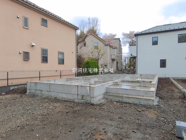 G00393347 神奈川県川崎市宮前区西野川３丁目 新築一戸建て 5880万円 土地面積151.77m² (約45.91坪) 建物面積105.99m² (約32.06坪) 間取り４ＬＤＫ 築年月2026年06月【外観7】
