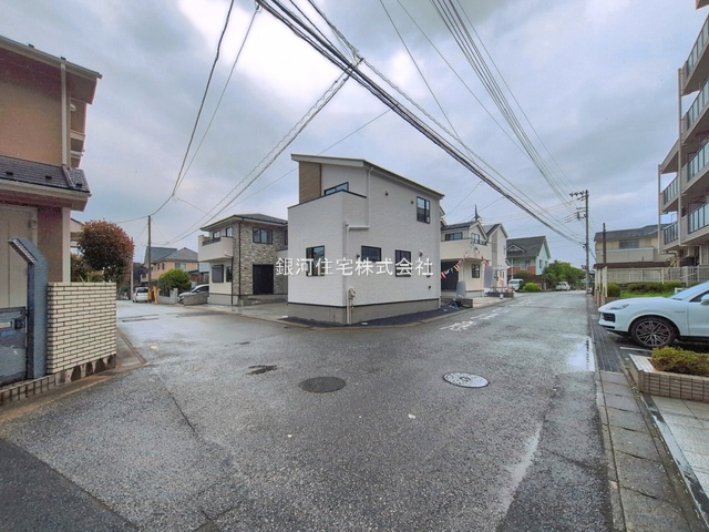 G00393430 千葉県流山市加４丁目 新築一戸建て 5199万円 土地面積117.02m² (約35.39坪) 建物面積111.15m² (約33.62坪) 間取り４ＬＤＫ 築年月2026年07月(築１年以内)【外観7】