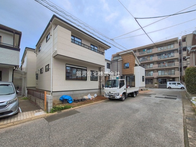 G00393430 千葉県流山市加４丁目 新築一戸建て 5199万円 土地面積117.02m² (約35.39坪) 建物面積111.15m² (約33.62坪) 間取り４ＬＤＫ 築年月2026年07月(築１年以内)【外観16】