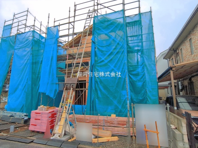 G00393535 東京都東久留米市氷川台２丁目 新築一戸建て 4190万円 土地面積87.23m² (約26.38坪) 建物面積69.14m² (約20.91坪) 間取り３ＬＤＫ 築年月2026年07月【外観2】