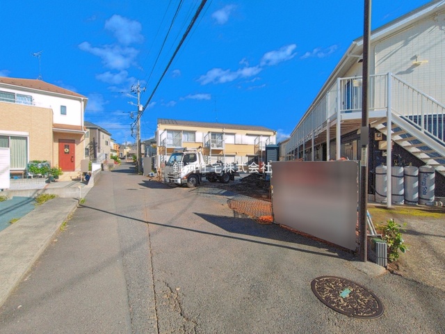 G00393536 神奈川県秦野市渋沢上２丁目 新築一戸建て 3880万円 土地面積195.22m² (約59.05坪) 建物面積106.87m² (約32.32坪) 間取り４ＬＤＫ 築年月2026年08月【外観6】