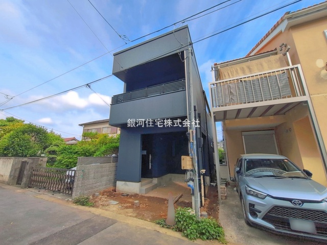 G00393589 神奈川県藤沢市藤が岡２丁目 新築一戸建て 4780万円 土地面積79.32m² (約23.99坪) 建物面積98.94m² (約29.92坪) 築年月2026年06月(築１年以内)【外観8】