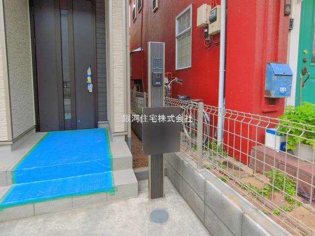 G00393625 埼玉県さいたま市岩槻区大字小溝 新築一戸建て 2690万円 土地面積79.76m² (約24.12坪) 建物面積84.87m² (約25.67坪) 間取り４ＬＤＫ 築年月2026年06月(築１年以内)【外観13】