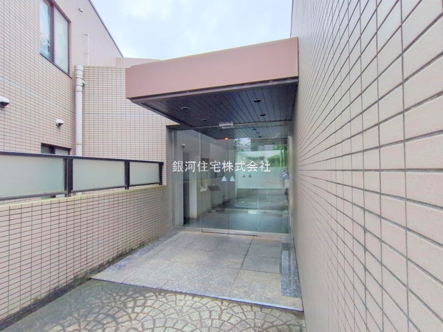 G00393629 神奈川県横浜市港北区日吉本町２丁目 中古マンション 5999万円 専有面積74.04m² (約22.39坪) 間取り３ＬＤＫ 所在階2階 築年月1996年03月(築30年)【外観5】