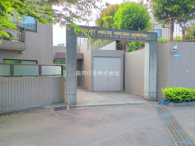 G00393629 神奈川県横浜市港北区日吉本町２丁目 中古マンション 5999万円 専有面積74.04m² (約22.39坪) 間取り３ＬＤＫ 所在階2階 築年月1996年03月(築30年)【外観16】