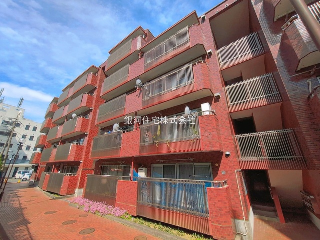 G00393637 神奈川県横浜市戸塚区平戸１丁目 中古マンション 1599万円 専有面積55.53m² (約16.79坪) 間取り２ＬＤＫ 所在階2階 築年月1981年09月(築44年)【外観11】