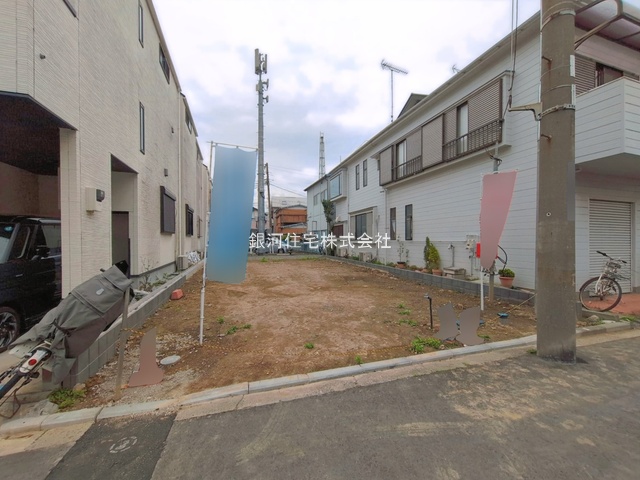 G00393664 神奈川県横浜市磯子区岡村１丁目 新築一戸建て 4780万円 土地面積112.96m² (約34.17坪) 建物面積100.19m² (約30.30坪) 間取り４ＬＤＫ 築年月2026年11月【外観7】